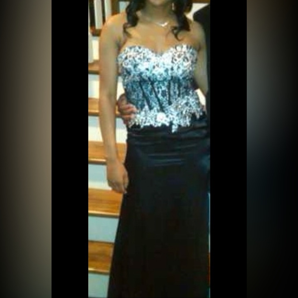 Formal gown size 4